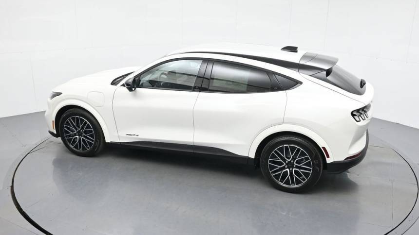 2025 Ford Mustang Mach E 3FMTK3R72SMA13711