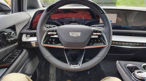 2025 Cadillac OPTIQ 3GYK3EMR5SS197548