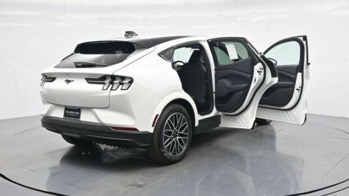 2025 Ford Mustang Mach E 3FMTK3R72SMA13711