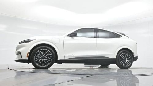 2025 Ford Mustang Mach E 3FMTK3R72SMA13711