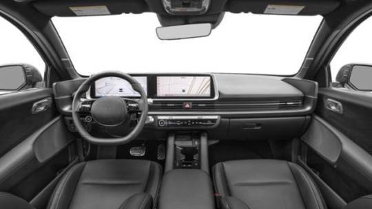 2025 Hyundai IONIQ 6 KMHM54AC3SA103280