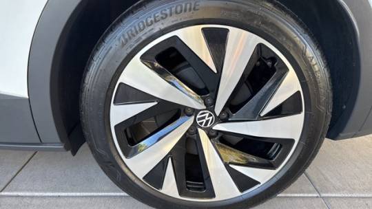 2021 Volkswagen ID.4 WVGKMPE22MP048186