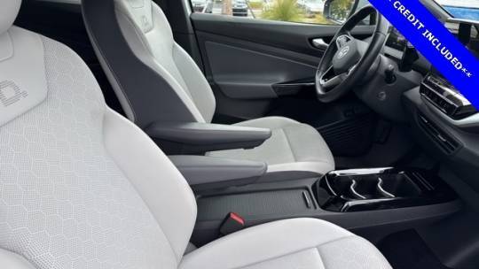 2021 Volkswagen ID.4 WVGTMPE21MP028547