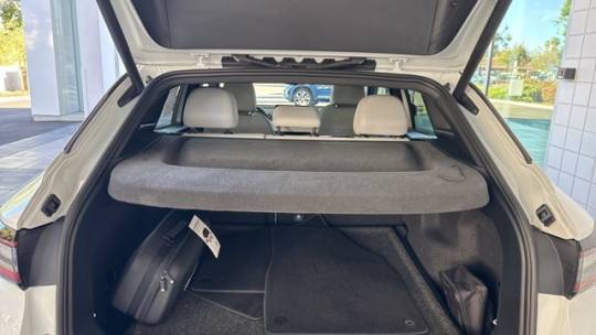 2021 Volkswagen ID.4 WVGKMPE22MP048186