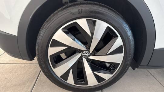 2021 Volkswagen ID.4 WVGKMPE22MP048186