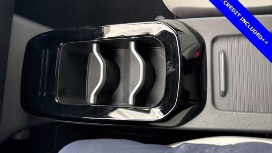 2021 Volkswagen ID.4 WVGTMPE21MP028547