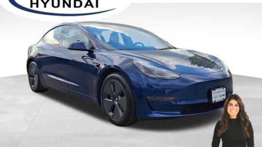 2022 Tesla Model 3 5YJ3E1EB9NF117129
