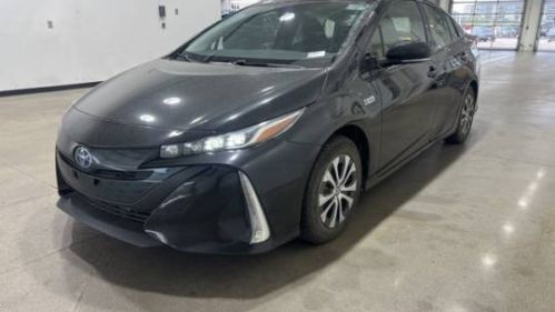 2020 Toyota Prius Prime - Images - 3