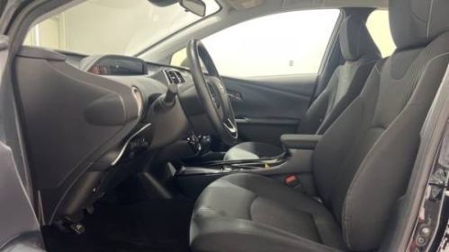 2020 Toyota Prius Prime - Images - 8