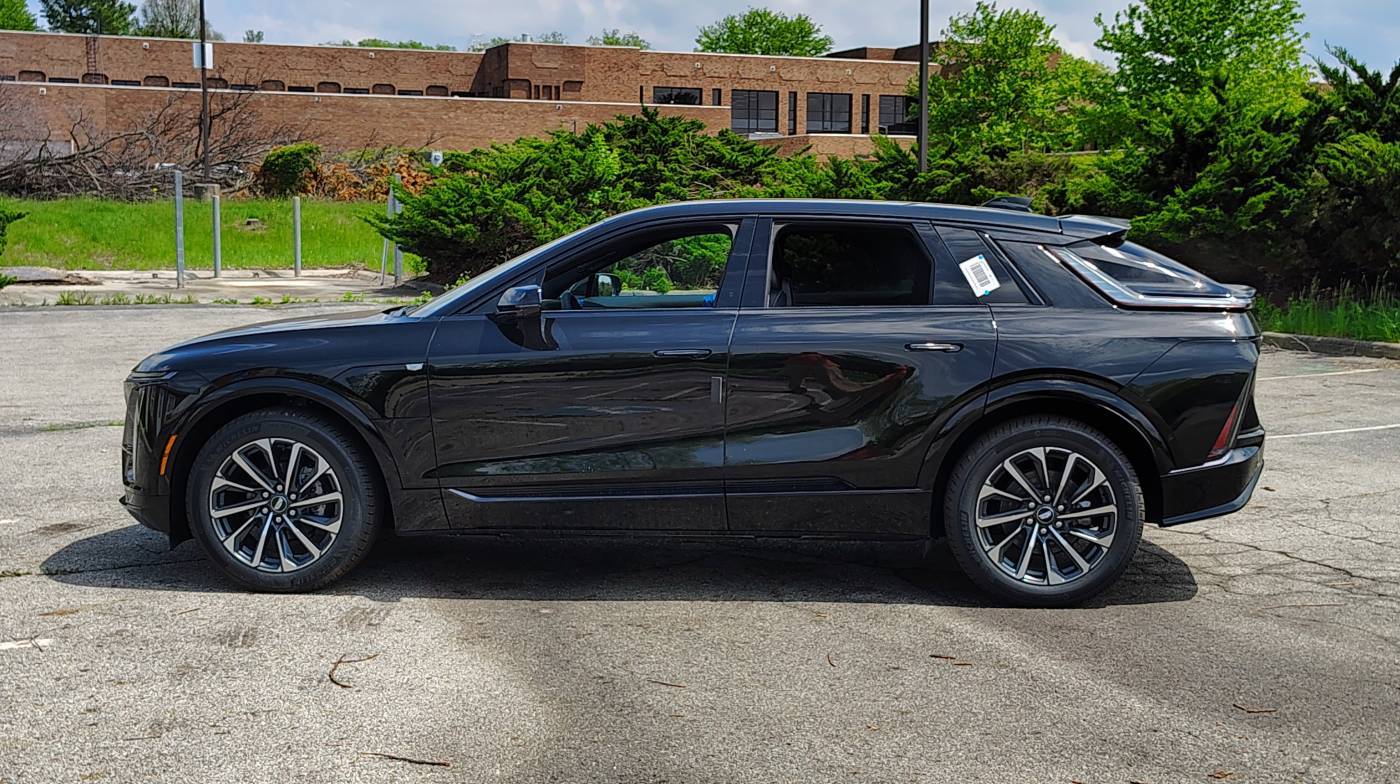 2025 Cadillac Lyriq 1GYKPURL8SZ312455