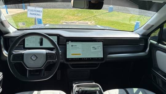 2023 Rivian R1T 7FCTGAAA9PN020583