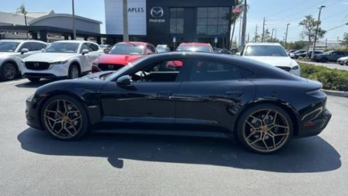 2021 Porsche Taycan - Images - 8