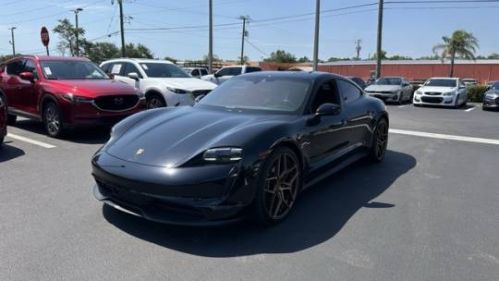 2021 Porsche Taycan - Images - 9
