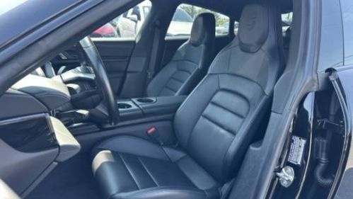 2021 Porsche Taycan - Images - 17