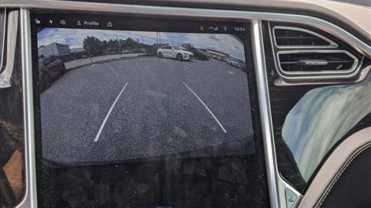 2016 Tesla Model S 5YJSA1E11GF156217