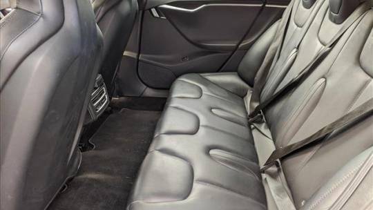2016 Tesla Model S 5YJSA1E11GF156217