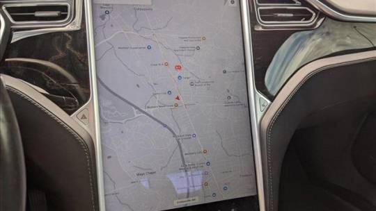 2016 Tesla Model S 5YJSA1E11GF156217