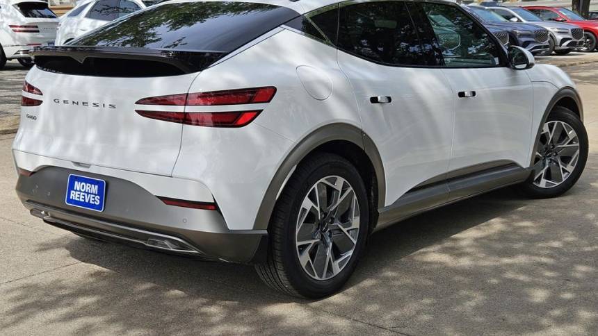 2025 Genesis GV60 KMUKB4SA8SU027956