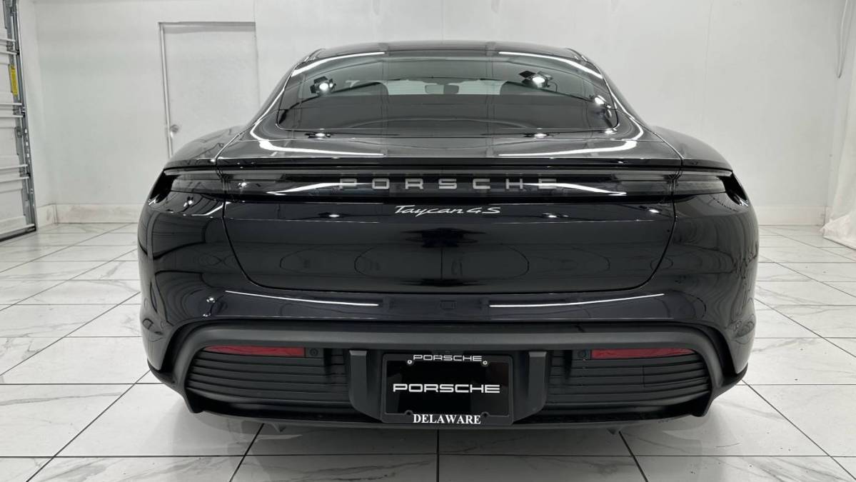 2024 Porsche Taycan - Images - 12