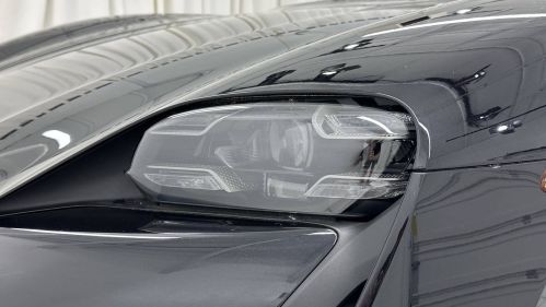 2024 Porsche Taycan - Images - 14