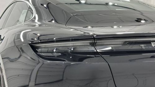2024 Porsche Taycan - Images - 15