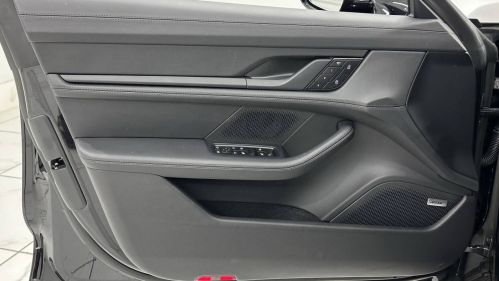2024 Porsche Taycan - Images - 26