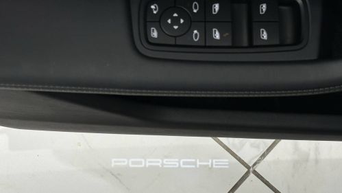 2024 Porsche Taycan - Images - 27