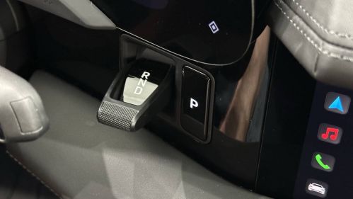 2024 Porsche Taycan - Images - 35