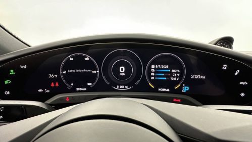 2024 Porsche Taycan - Images - 51