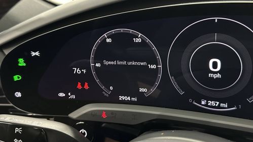 2024 Porsche Taycan - Images - 52
