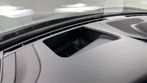 2024 Porsche Taycan - Images - 54