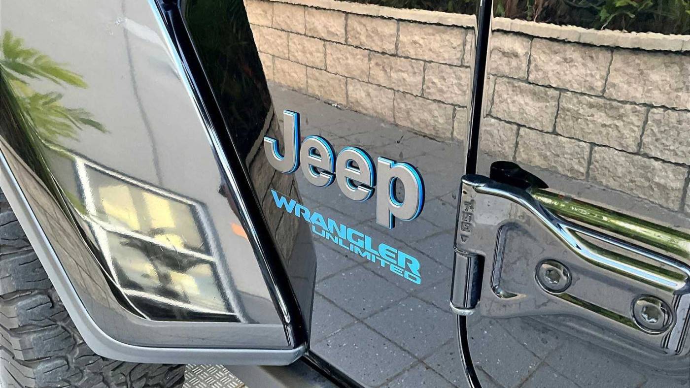 2022 Jeep Wrangler 1C4JJXR64NW198118