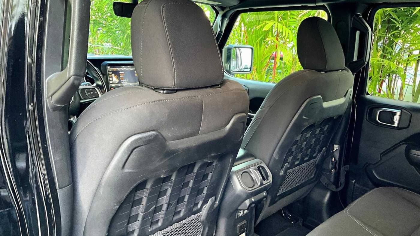 2022 Jeep Wrangler 1C4JJXR64NW198118