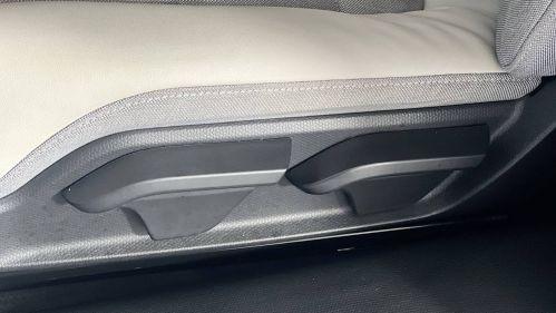 2017 BMW i3 - Images - 3