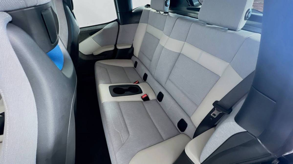2017 BMW i3 - Images - 18