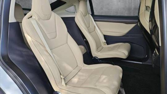 2016 Tesla Model X 5YJXCBE29GF018892