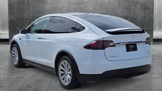 2016 Tesla Model X 5YJXCBE29GF018892