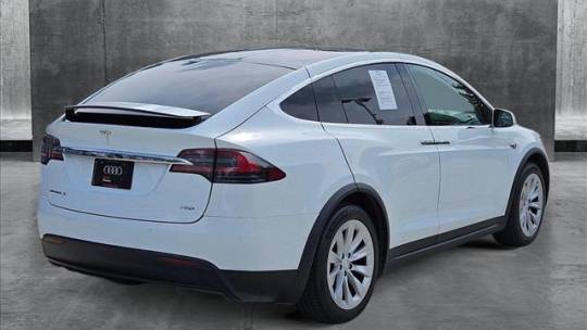 2016 Tesla Model X 5YJXCBE29GF018892