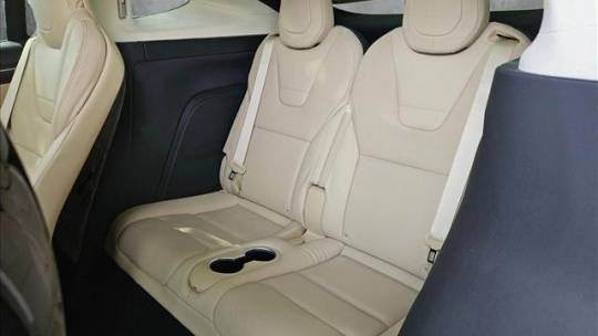 2016 Tesla Model X 5YJXCBE29GF018892