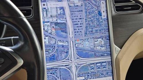 2016 Tesla Model X 5YJXCBE29GF018892