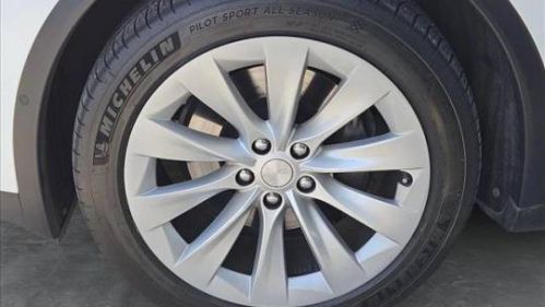 2016 Tesla Model X 5YJXCBE29GF018892