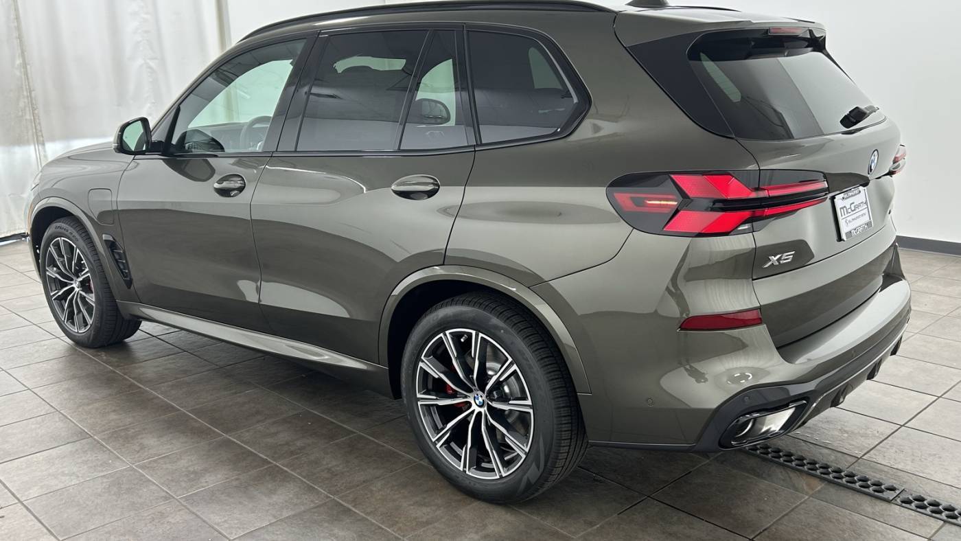 2026 BMW X5 5UX43EU02T9018837