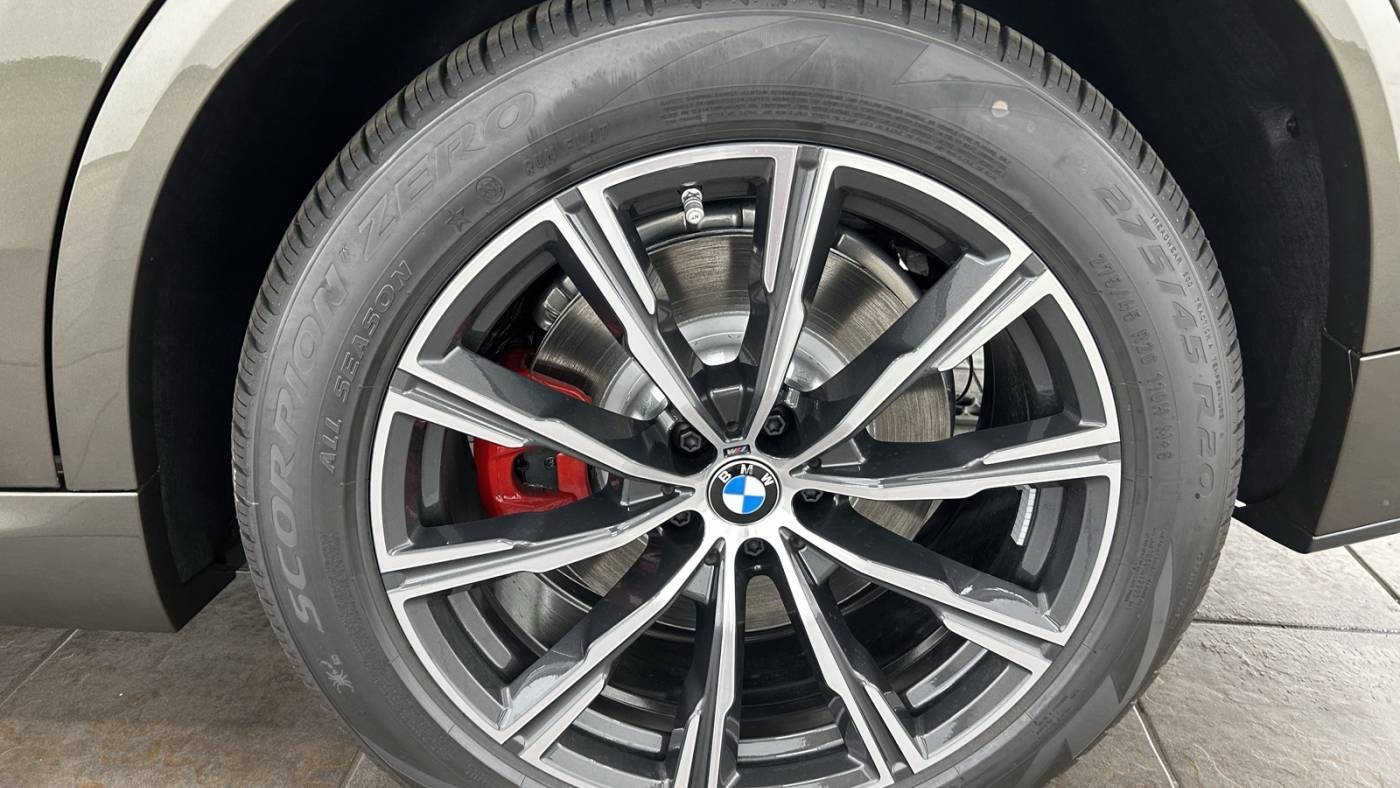 2026 BMW X5 5UX43EU02T9018837