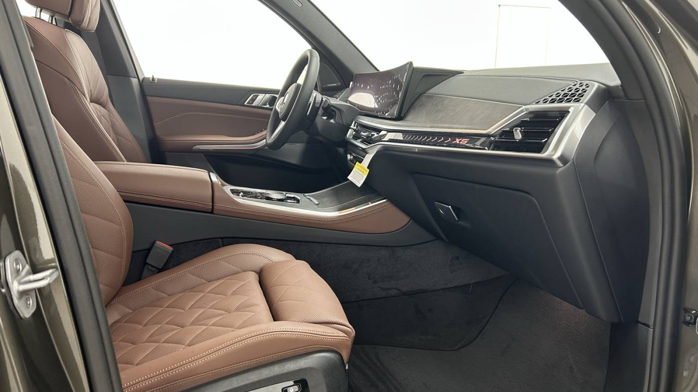 2026 BMW X5 5UX43EU02T9018837