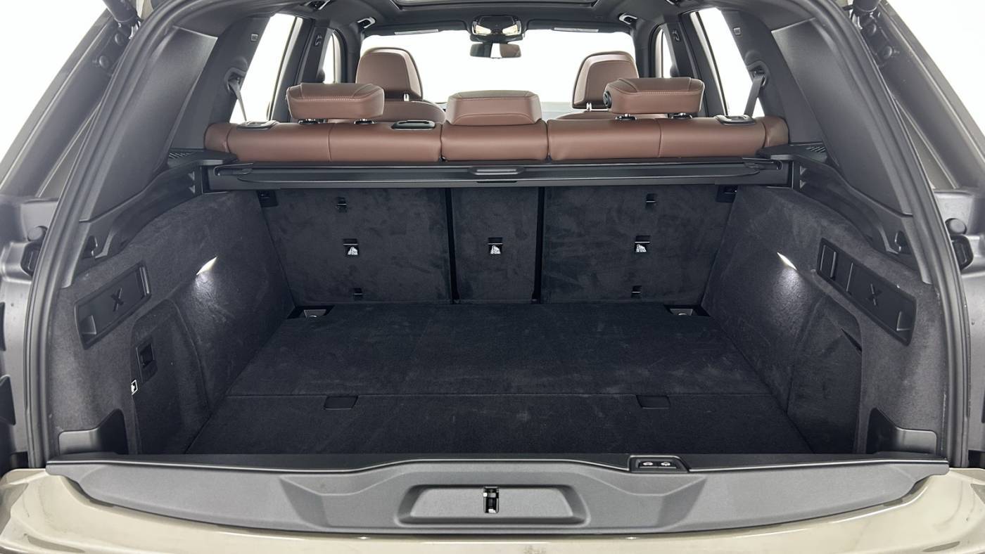2026 BMW X5 5UX43EU02T9018837