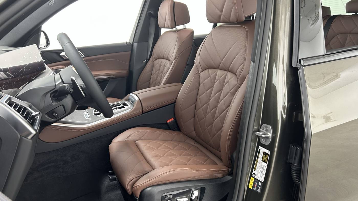 2026 BMW X5 5UX43EU02T9018837