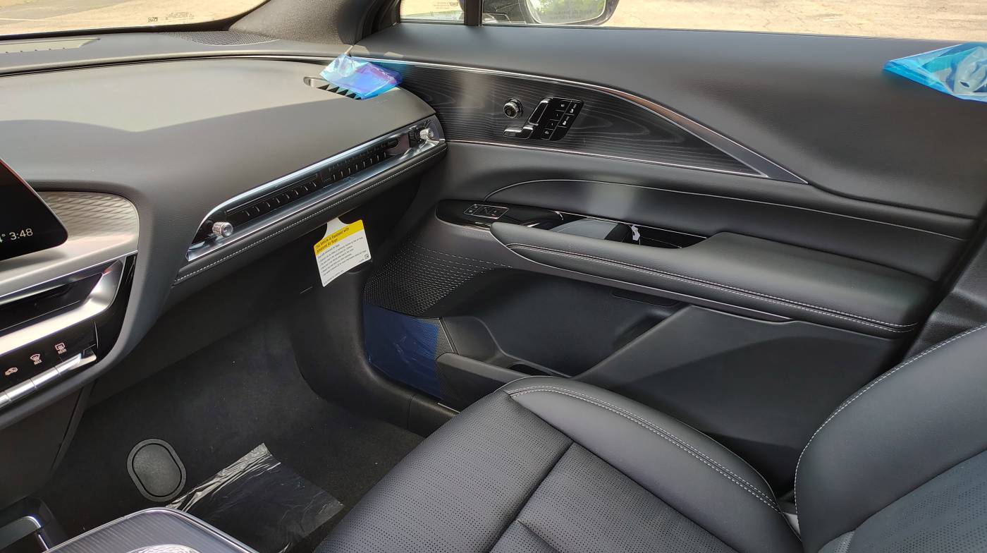 2025 Cadillac Lyriq 1GYKPNRL1SZ312206