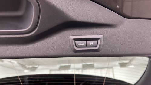2026 BMW X5 5UX43EU02T9018837