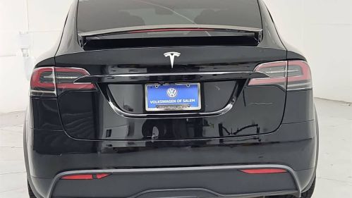 2022 Tesla Model X - Images - 5