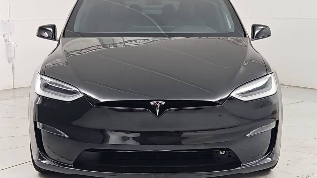 2022 Tesla Model X - Images - 9